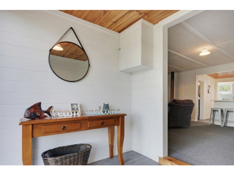 21 Tasman Highway, Orford TAS 7190