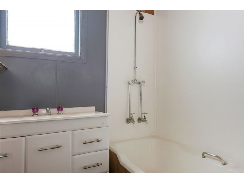 24 Moomere Street, Carlton TAS 7173