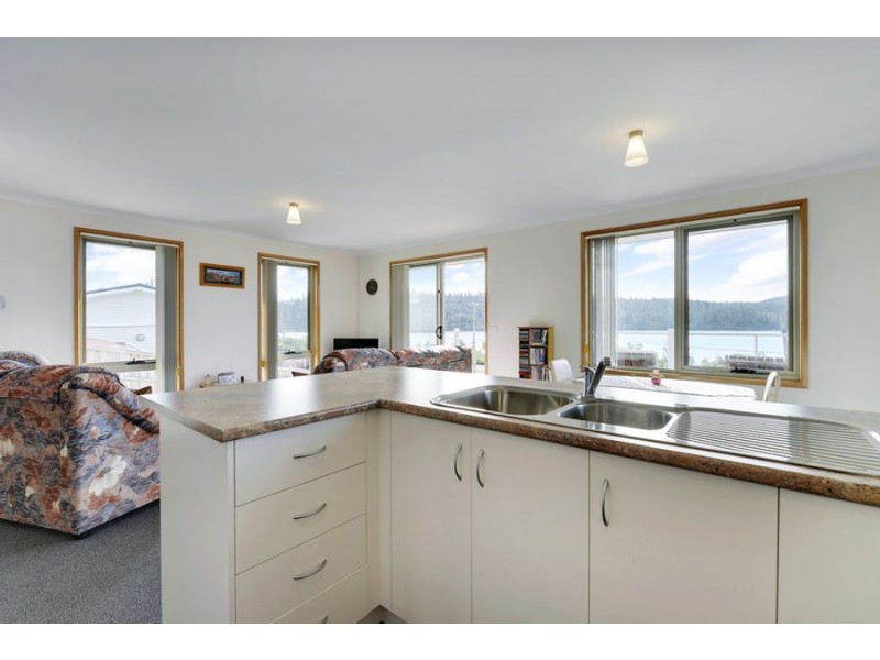 97 Sommers Bay Road, Murdunna TAS 7178