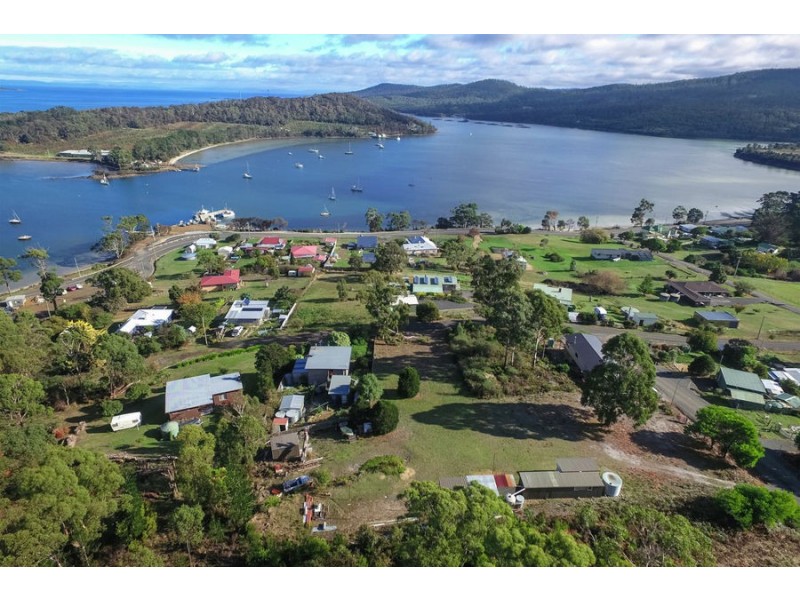 8 Turvey Avenue, Nubeena TAS 7184