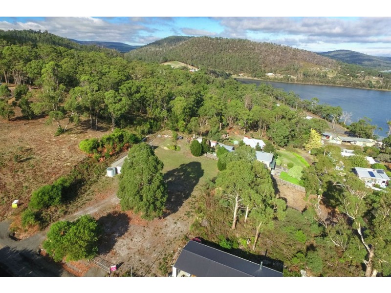 8 Turvey Avenue, Nubeena TAS 7184