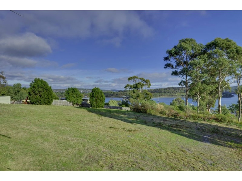 8 Turvey Avenue, Nubeena TAS 7184