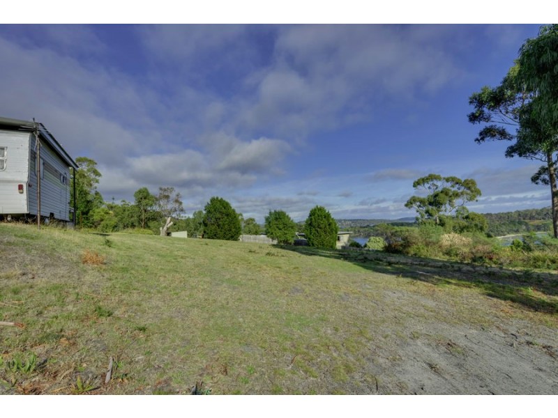 8 Turvey Avenue, Nubeena TAS 7184