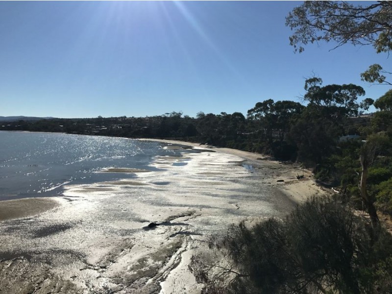 20 Jetty Road, Dodges Ferry TAS 7173
