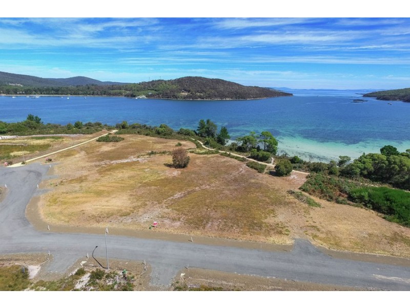8 Cartela Drive, Nubeena TAS 7184