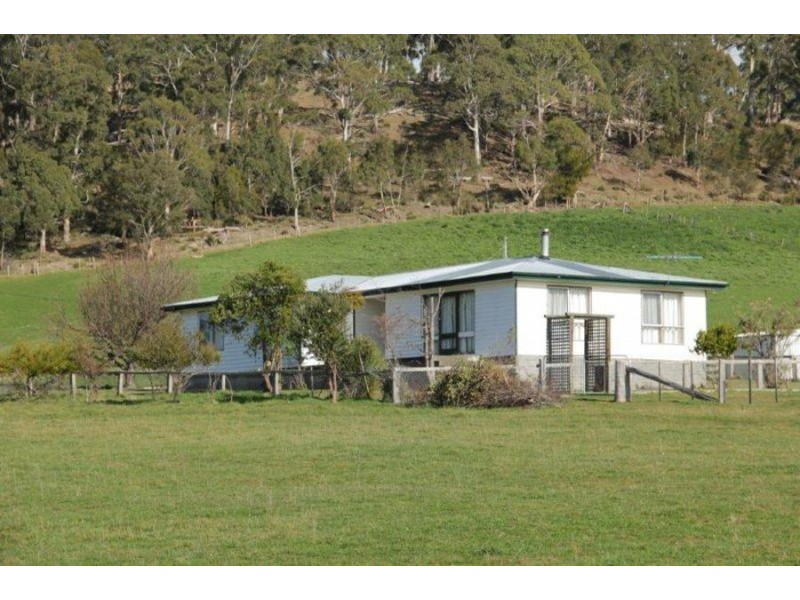 144 Hurdle Road, Saltwater River TAS 7186