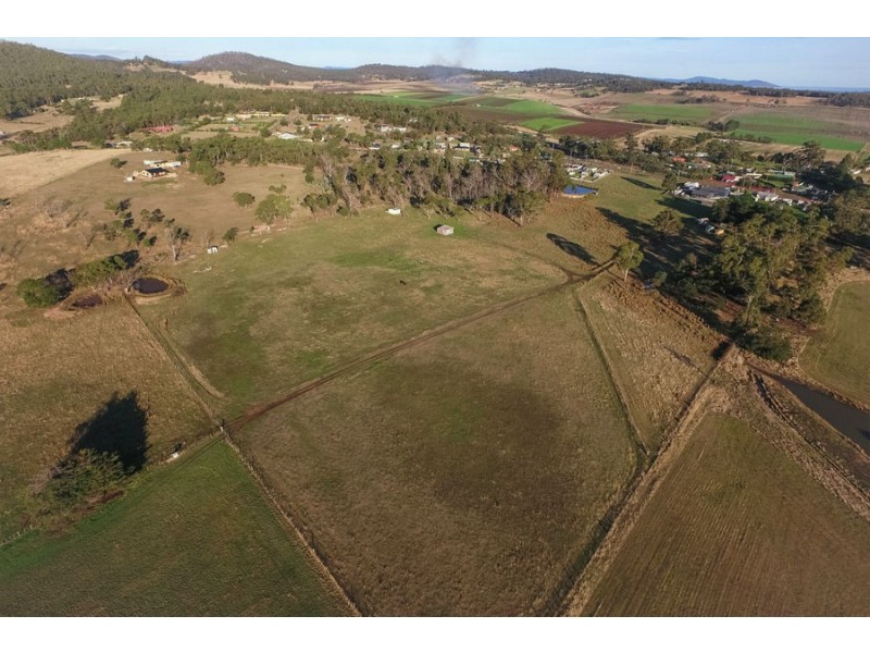 701 Arthur Highway, Forcett TAS 7173