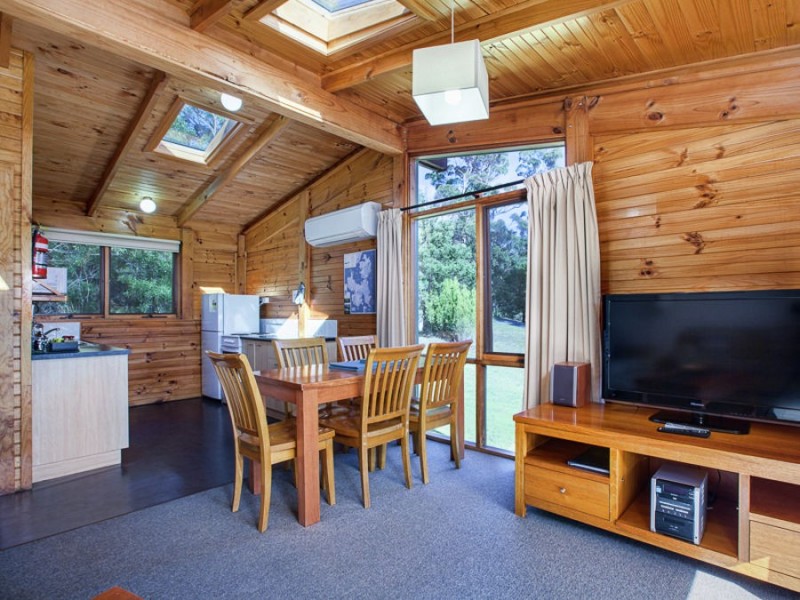 U17 Stewarts Bay Lodge, 6955 Arthur Highway, Port Arthur TAS 7182