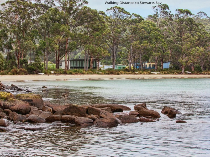 U17 Stewarts Bay Lodge, 6955 Arthur Highway, Port Arthur TAS 7182