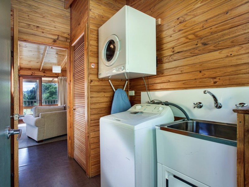 U17 Stewarts Bay Lodge, 6955 Arthur Highway, Port Arthur TAS 7182