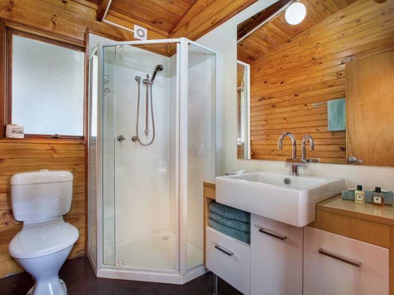 U17 Stewarts Bay Lodge, 6955 Arthur Highway, Port Arthur TAS 7182