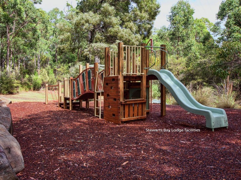 U17 Stewarts Bay Lodge, 6955 Arthur Highway, Port Arthur TAS 7182