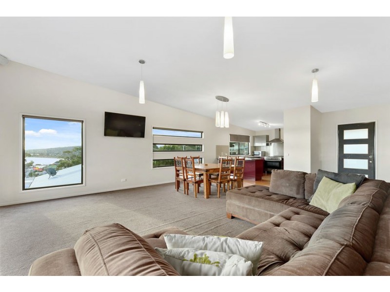 27 Robinia Street, Primrose Sands TAS 7173