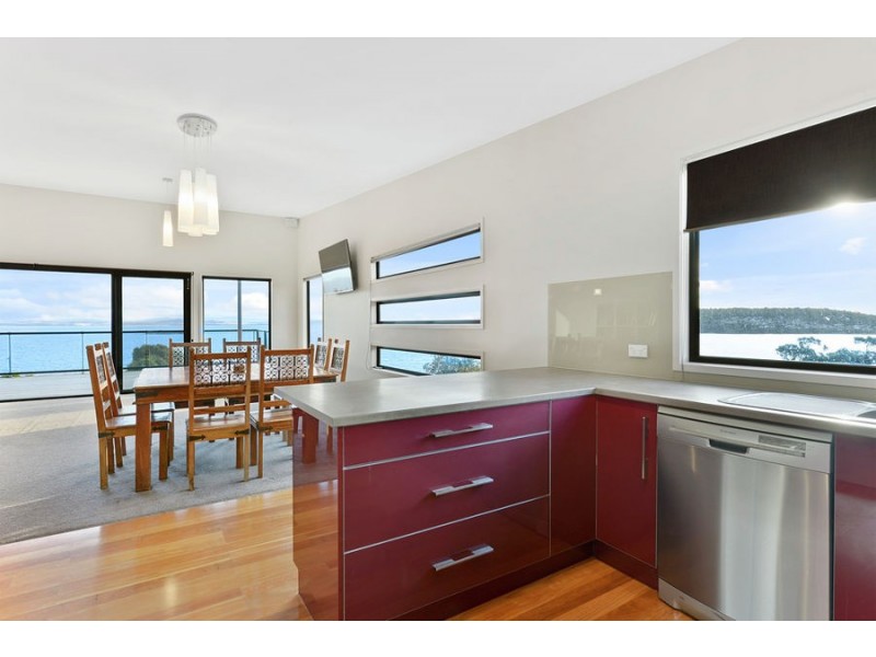 27 Robinia Street, Primrose Sands TAS 7173