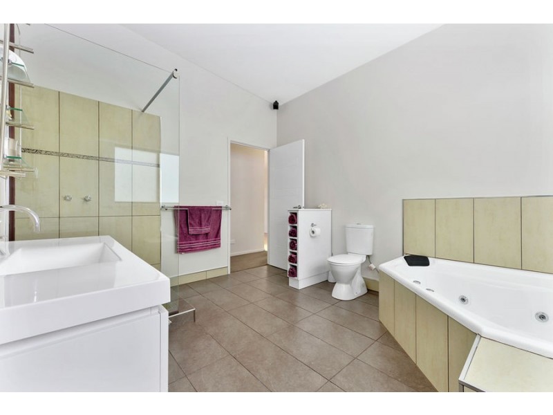 27 Robinia Street, Primrose Sands TAS 7173