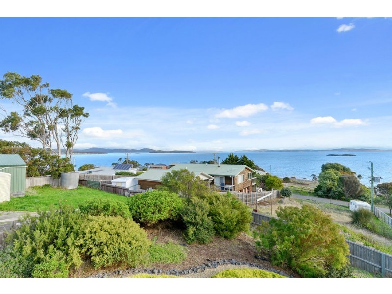 27 Robinia Street, Primrose Sands TAS 7173