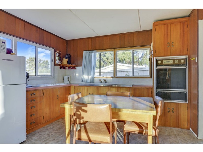 6 Cliffords Road, Saltwater River TAS 7186