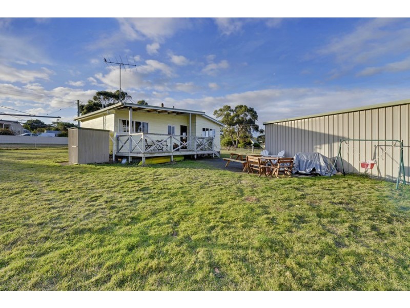 6 Cliffords Road, Saltwater River TAS 7186