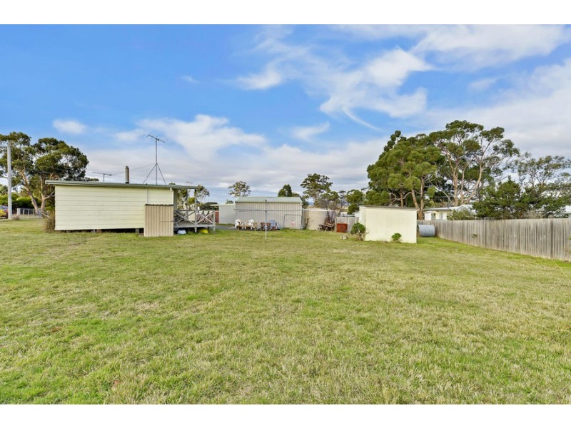 6 Cliffords Road, Saltwater River TAS 7186