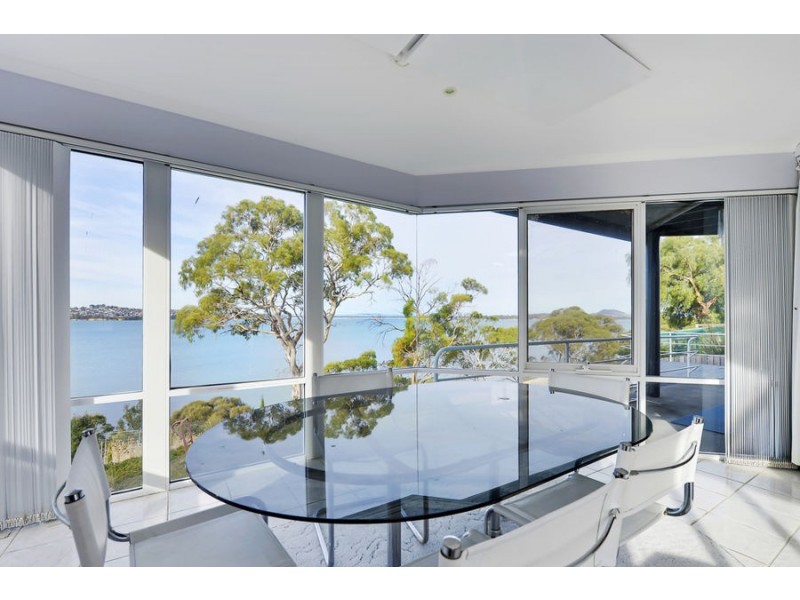 461 Shark Point Road, Penna TAS 7171