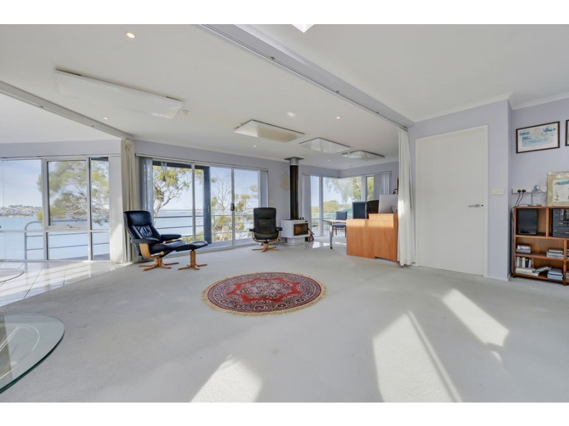 461 Shark Point Road, Penna TAS 7171