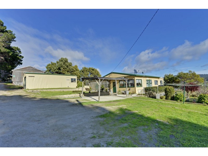 100 Jones Road, Premaydena TAS 7185