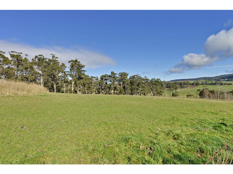 100 Jones Road, Premaydena TAS 7185