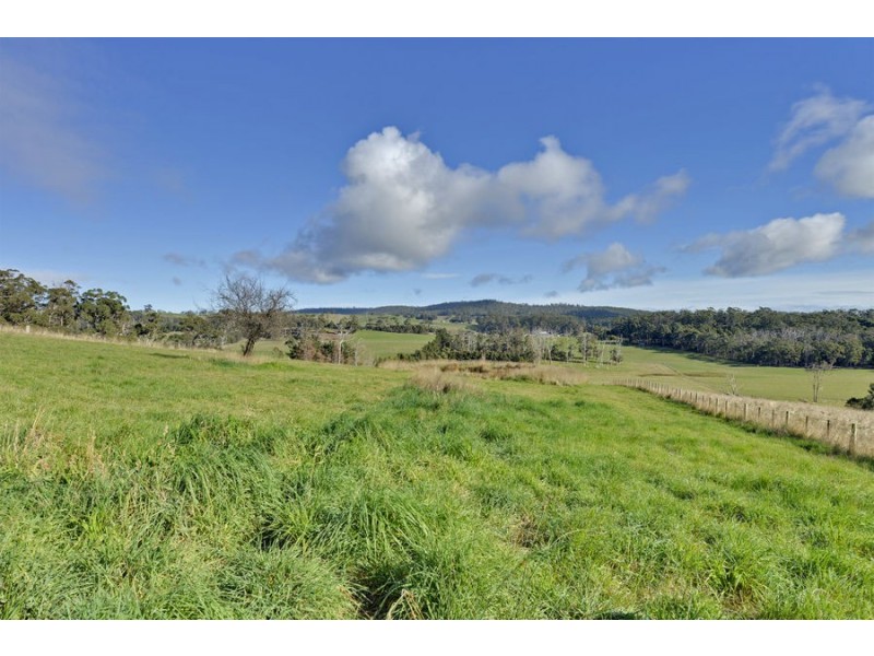 100 Jones Road, Premaydena TAS 7185