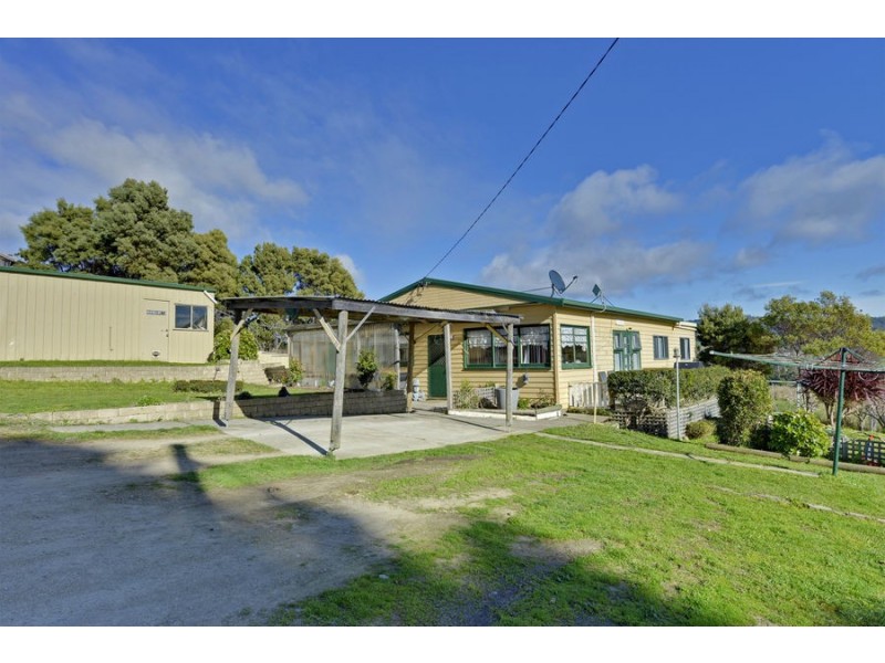 100 Jones Road, Premaydena TAS 7185