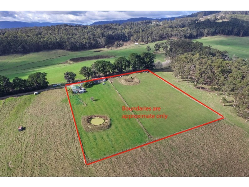 100 Jones Road, Premaydena TAS 7185