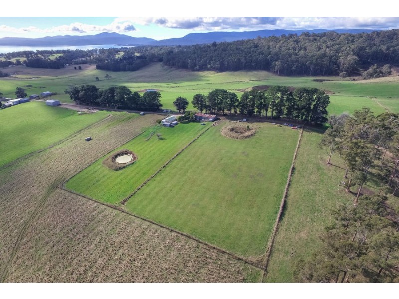 100 Jones Road, Premaydena TAS 7185