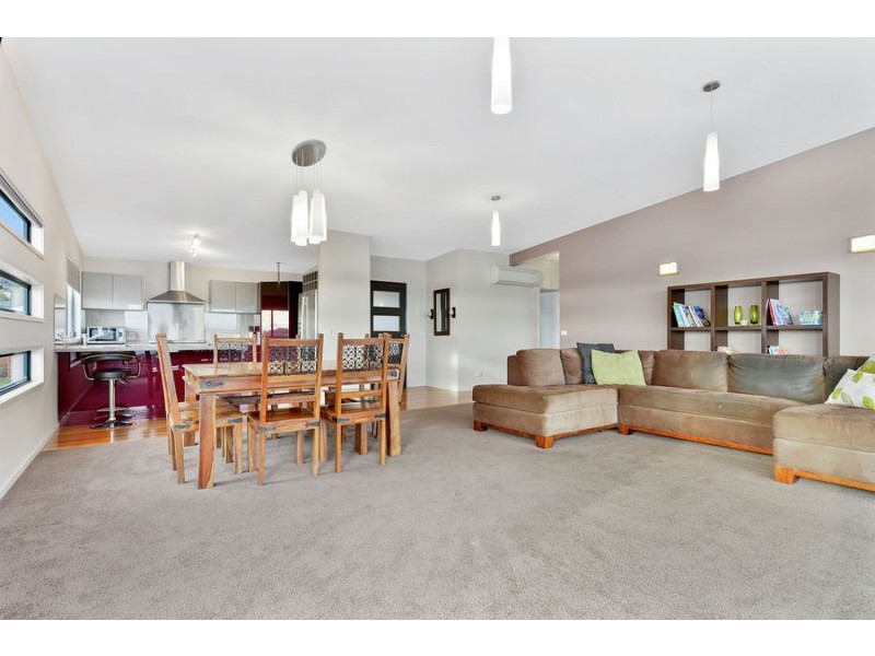 27 Robinia Street, Primrose Sands TAS 7173