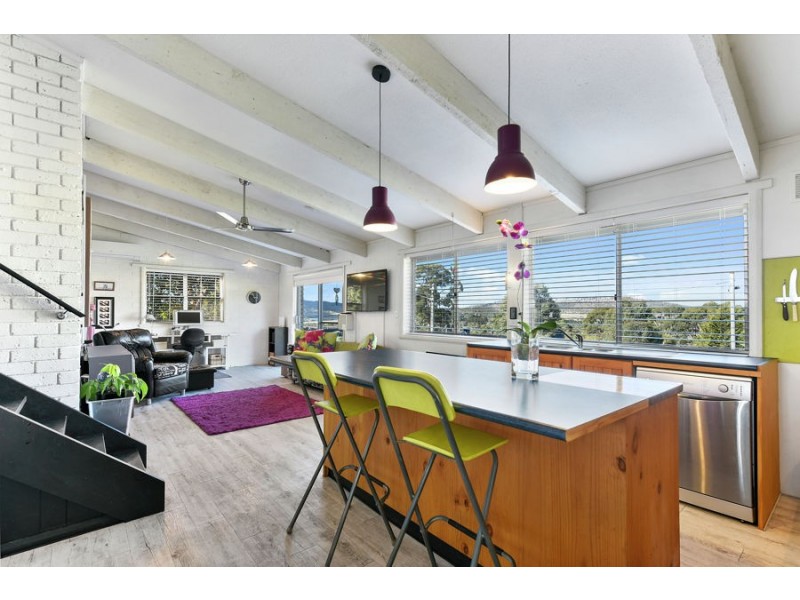 16 Kestrel Street, Primrose Sands TAS 7173