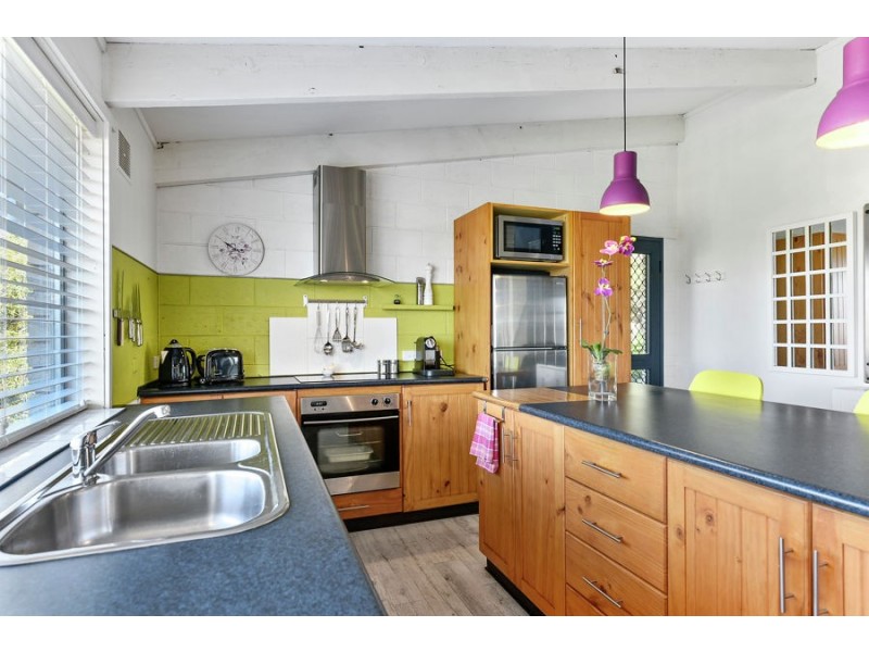 16 Kestrel Street, Primrose Sands TAS 7173