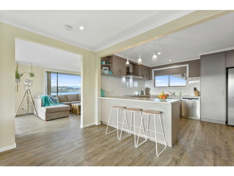 4 Waterview Crt, Midway Point TAS 7171