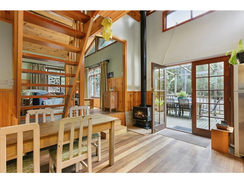 311 Pirates Bay Drive, Eaglehawk Neck TAS 7179