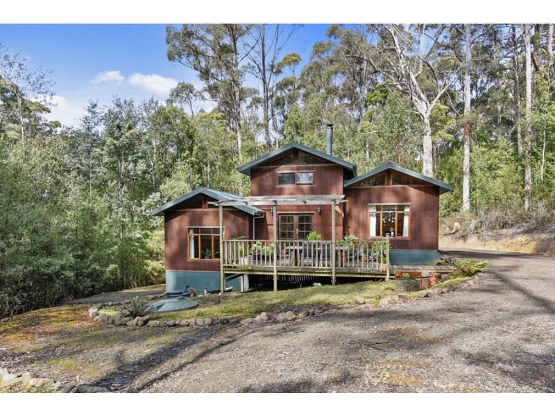 311 Pirates Bay Drive, Eaglehawk Neck TAS 7179