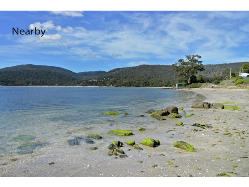 6 Noyes Road, White Beach TAS 7184