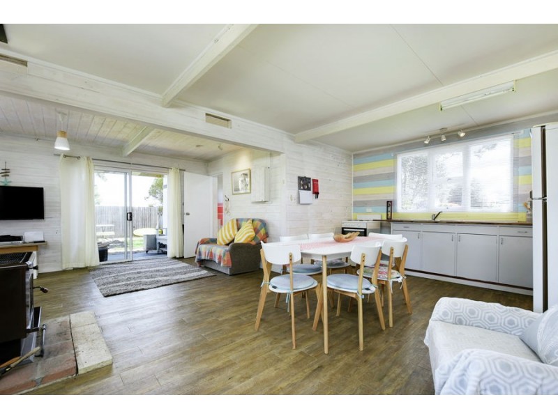 9 Harper Place, White Beach TAS 7184