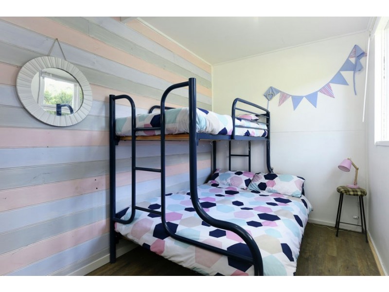 9 Harper Place, White Beach TAS 7184