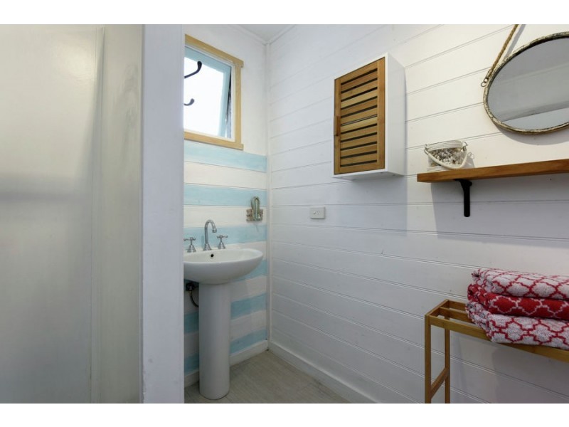 9 Harper Place, White Beach TAS 7184