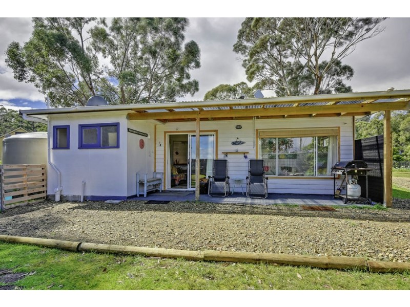 9 Harper Place, White Beach TAS 7184