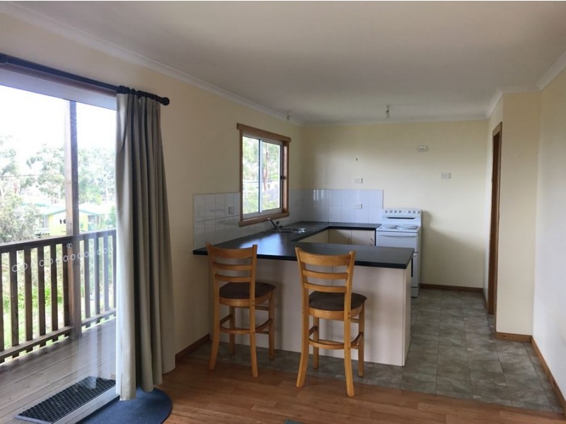 9 Broom Street, Primrose Sands TAS 7173