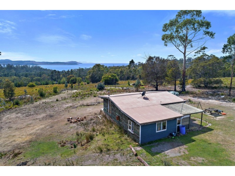 110 Happy Valley Road, Spring Beach TAS 7190