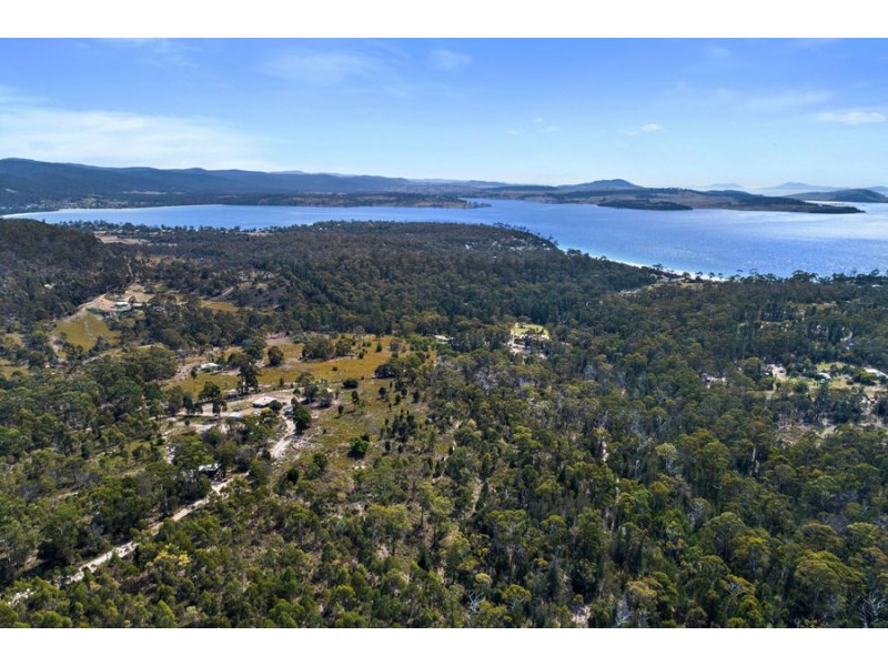 110 Happy Valley Road, Spring Beach TAS 7190