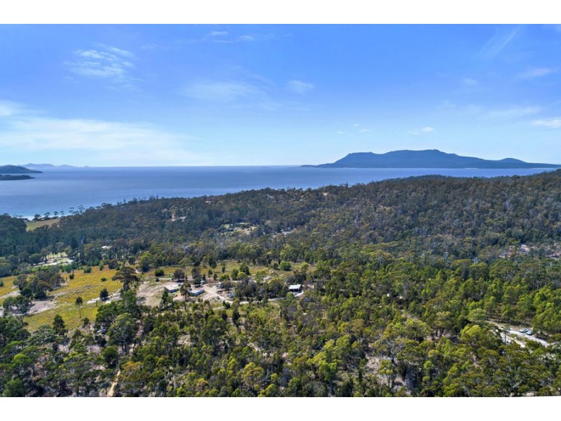 110 Happy Valley Road, Spring Beach TAS 7190
