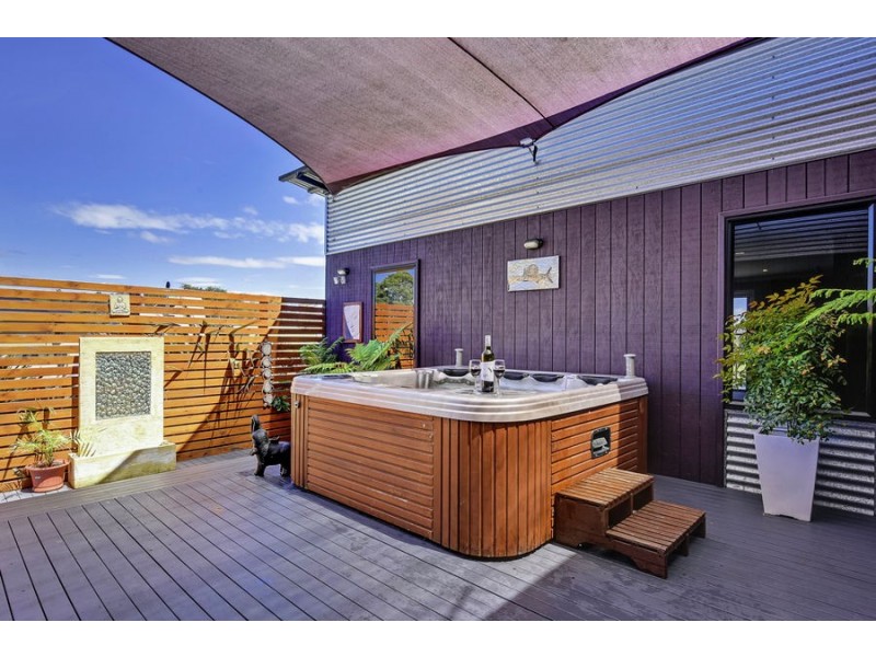 11 Gate Five Road, Carlton River TAS 7173