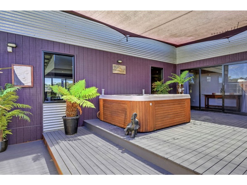 11 Gate Five Road, Carlton River TAS 7173
