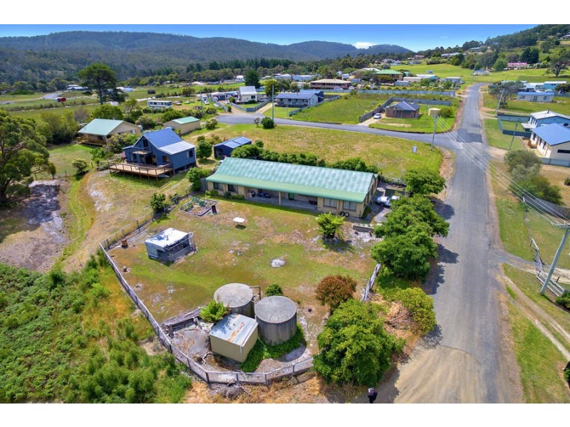 24 Peace Street, Nubeena TAS 7184