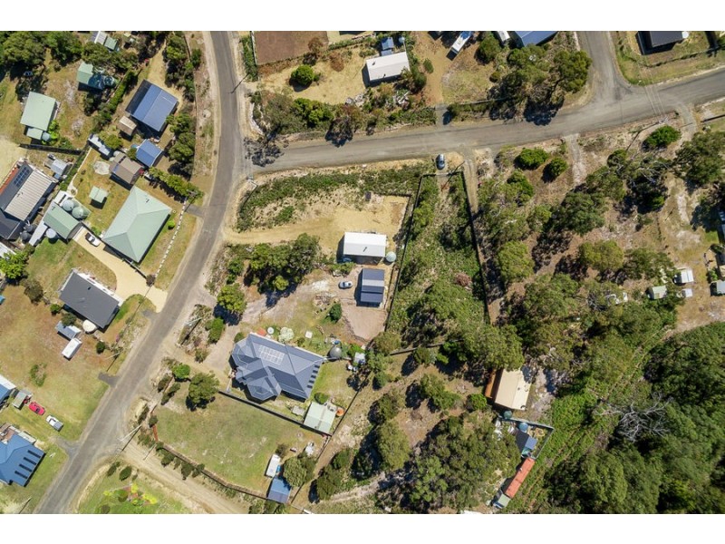 25 Skeggs Road, White Beach TAS 7184